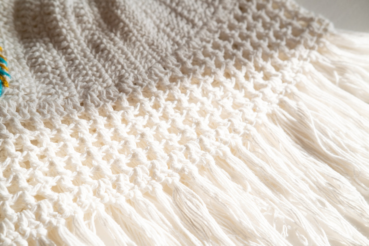 Haut court en crochet de coton à dos nu