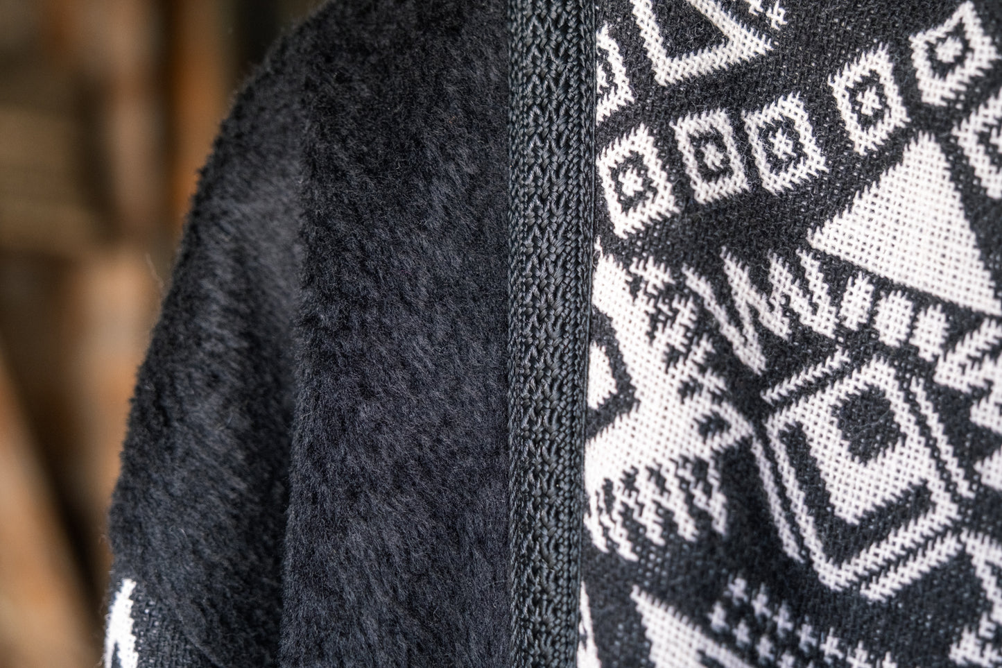 Manteau artisanal unisexe à capuche